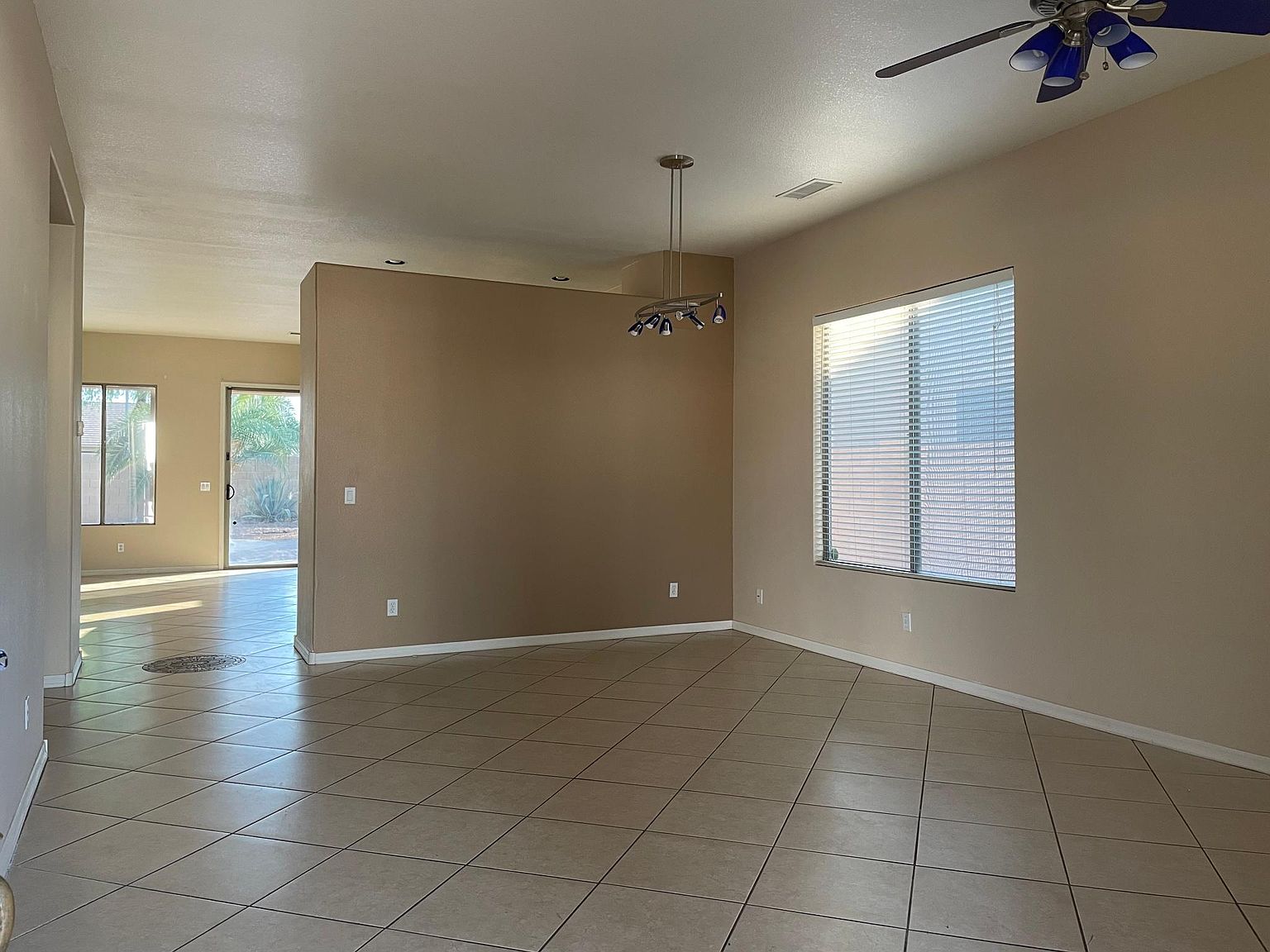 3720 S Camellia Pl photo 2