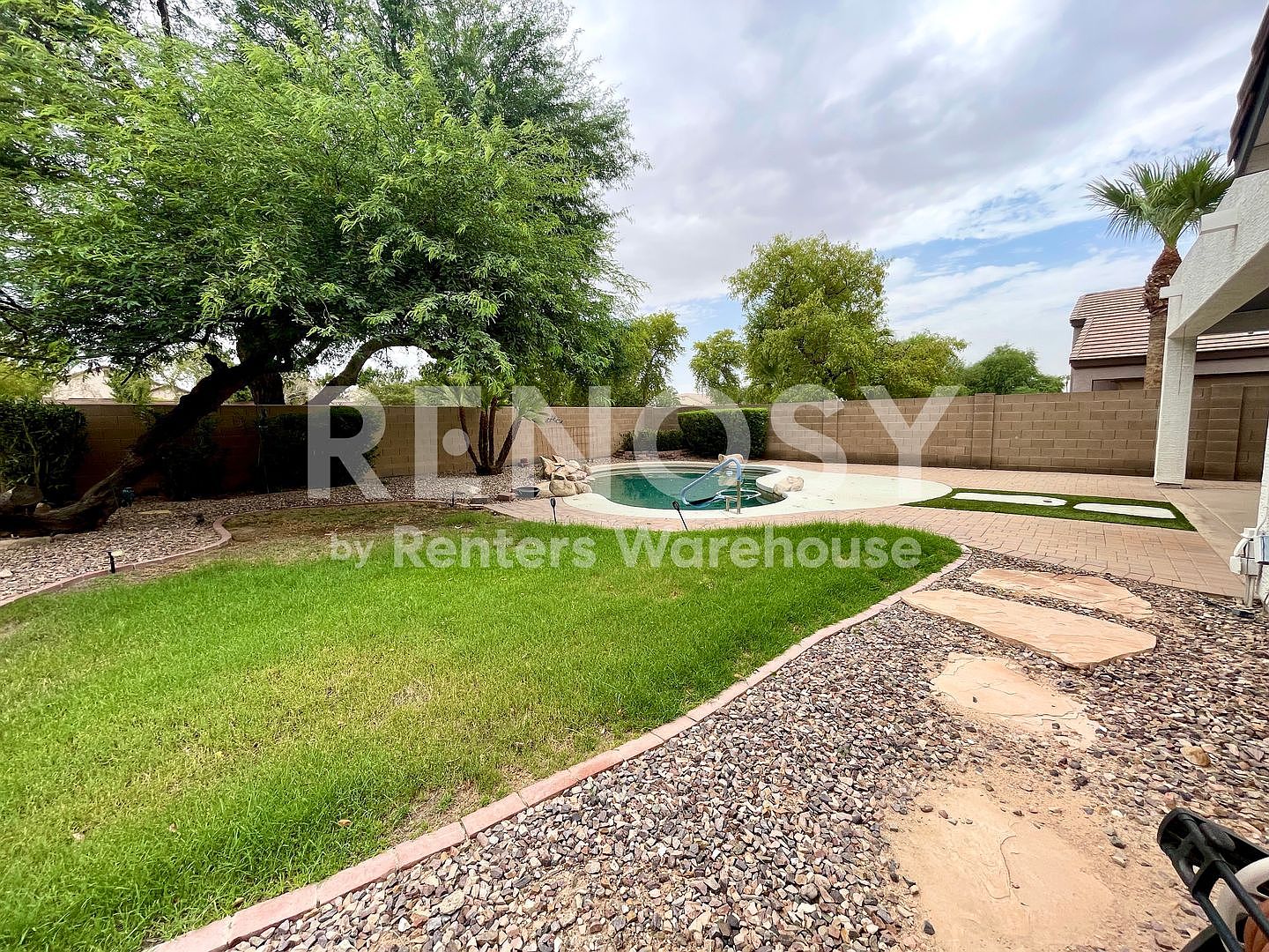 Discover Your Chandler Dream Home! - 3B 2ba + Den! photo 4