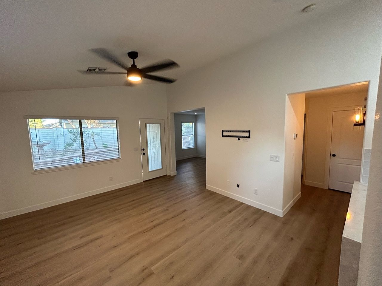 1848 E Galveston St photo 4