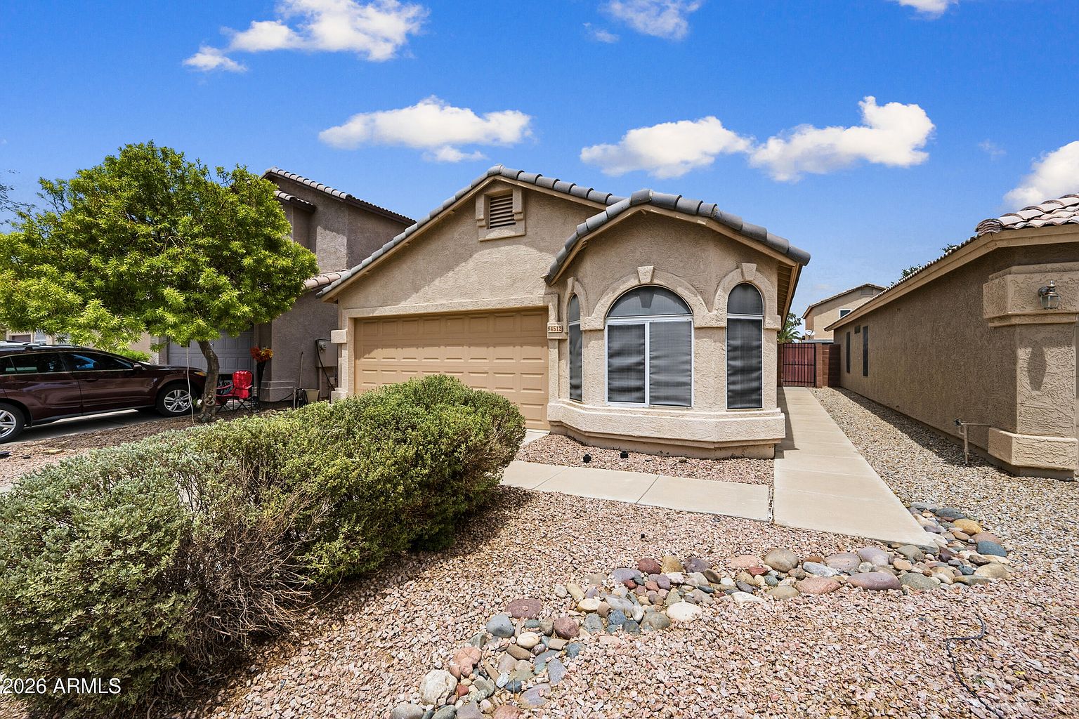 4512 E Windsong Dr photo 2