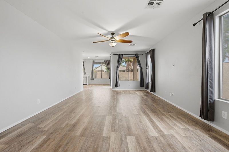 851 S Fern Ct Gilbert, AZ 85296 photo 4