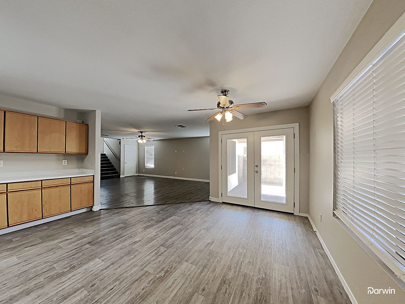 12960 N B St photo 4