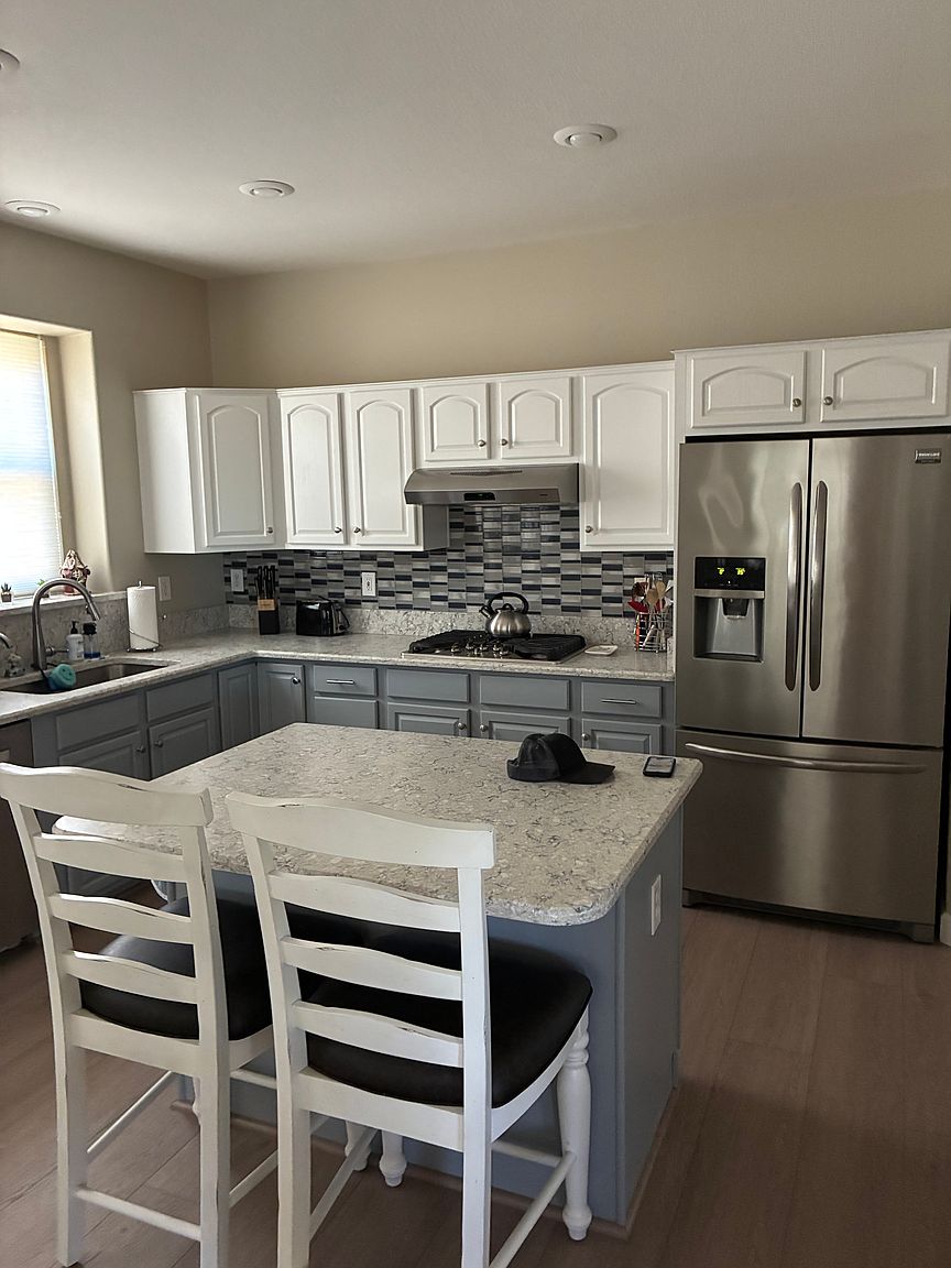 17954 W Westfall Way Surprise, AZ 85374 photo 2
