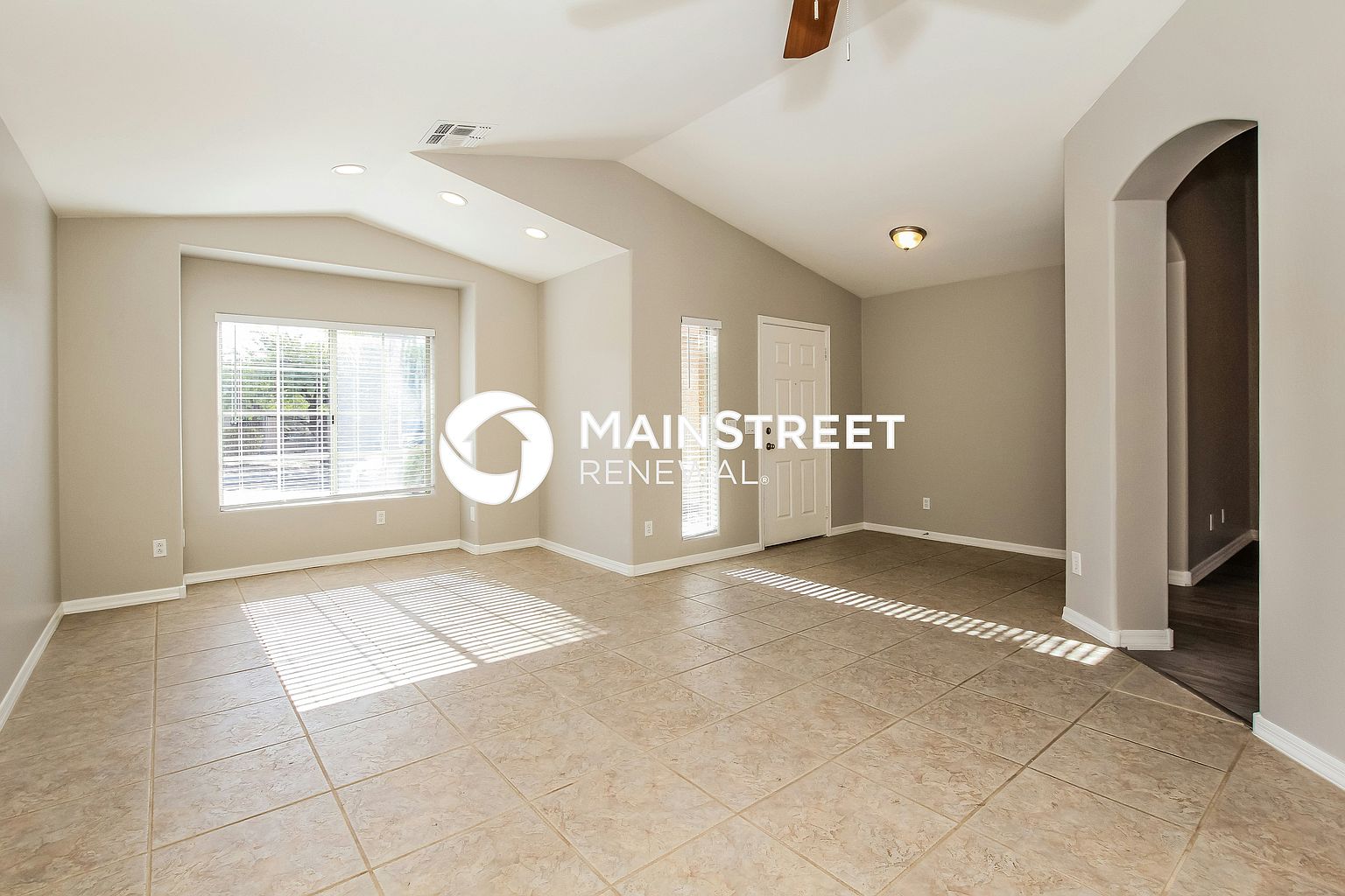 1210 E Rosemonte Dr Phoenix, AZ 85024 photo 2