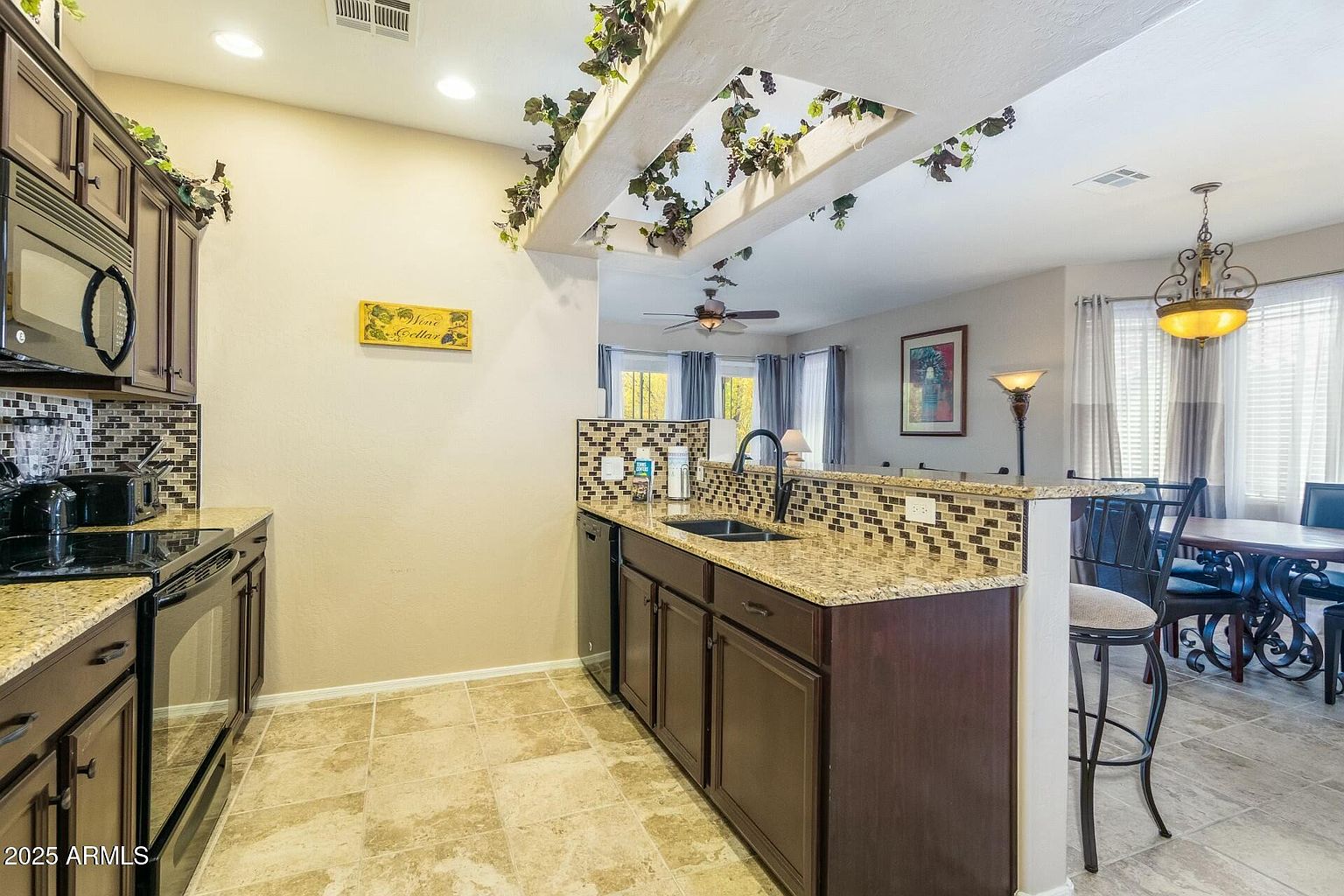11500 E Cochise Dr photo 2