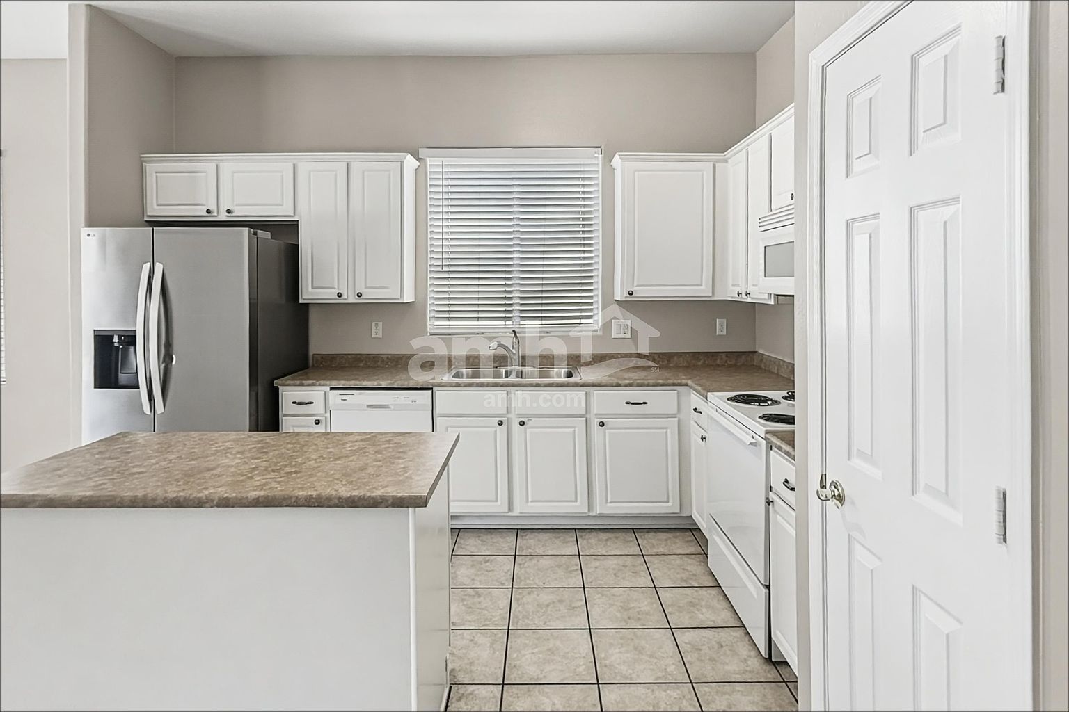 12717 W Earll Dr Avondale, AZ 85392 photo 5
