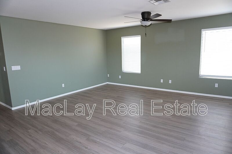 2600 S Holguin Way photo 5