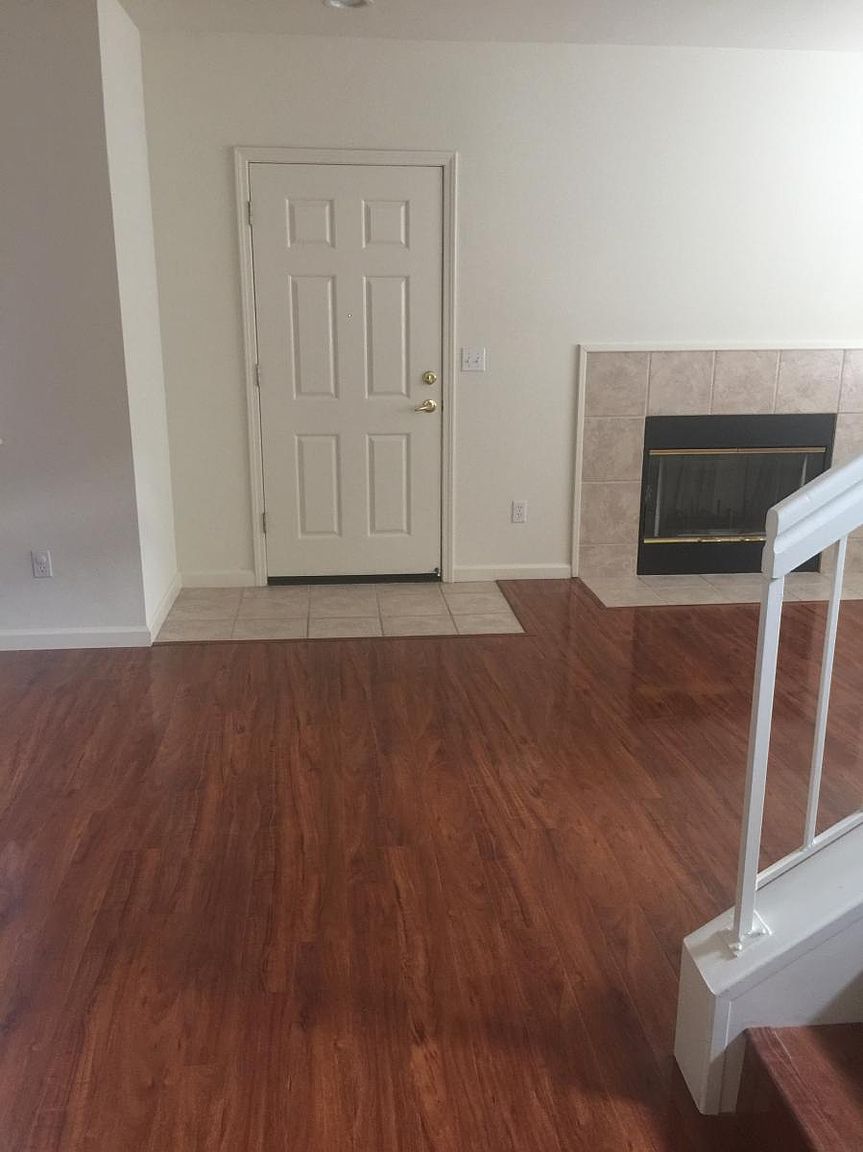 3805 Jasmine Cir photo 2