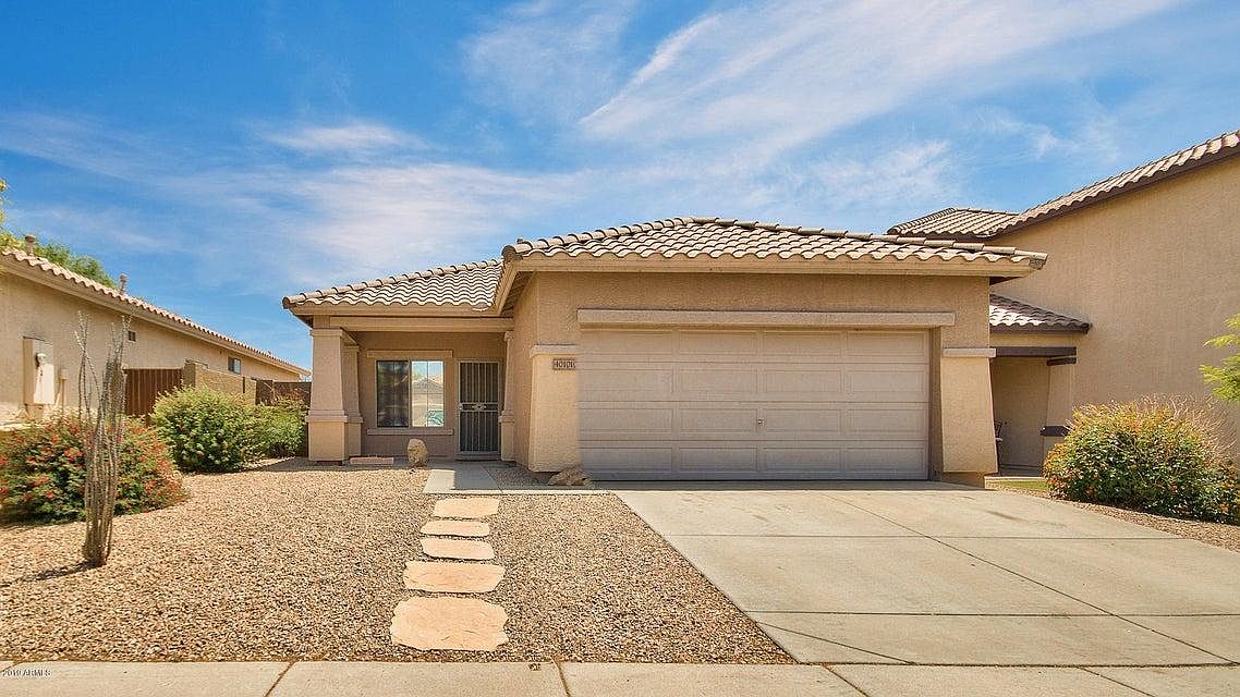40109 N Patriot Way photo 2