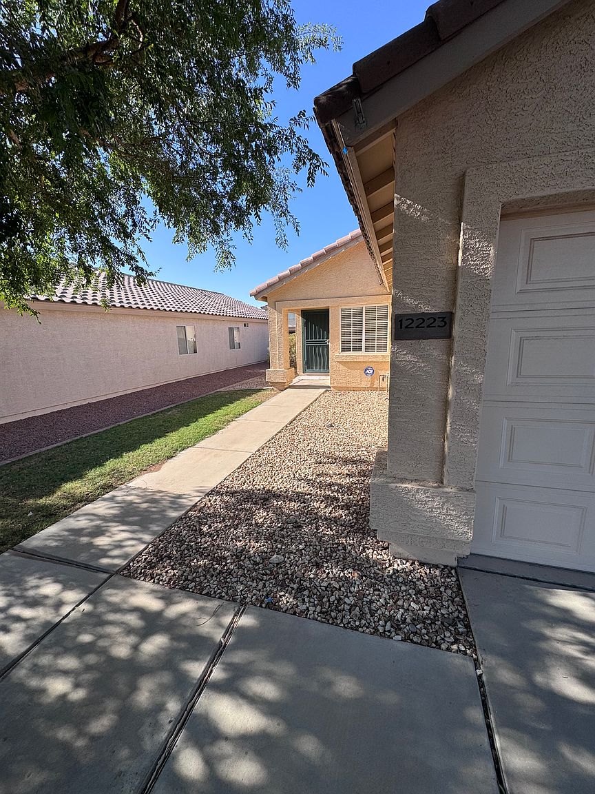 12223 W Rosewood Dr photo 2