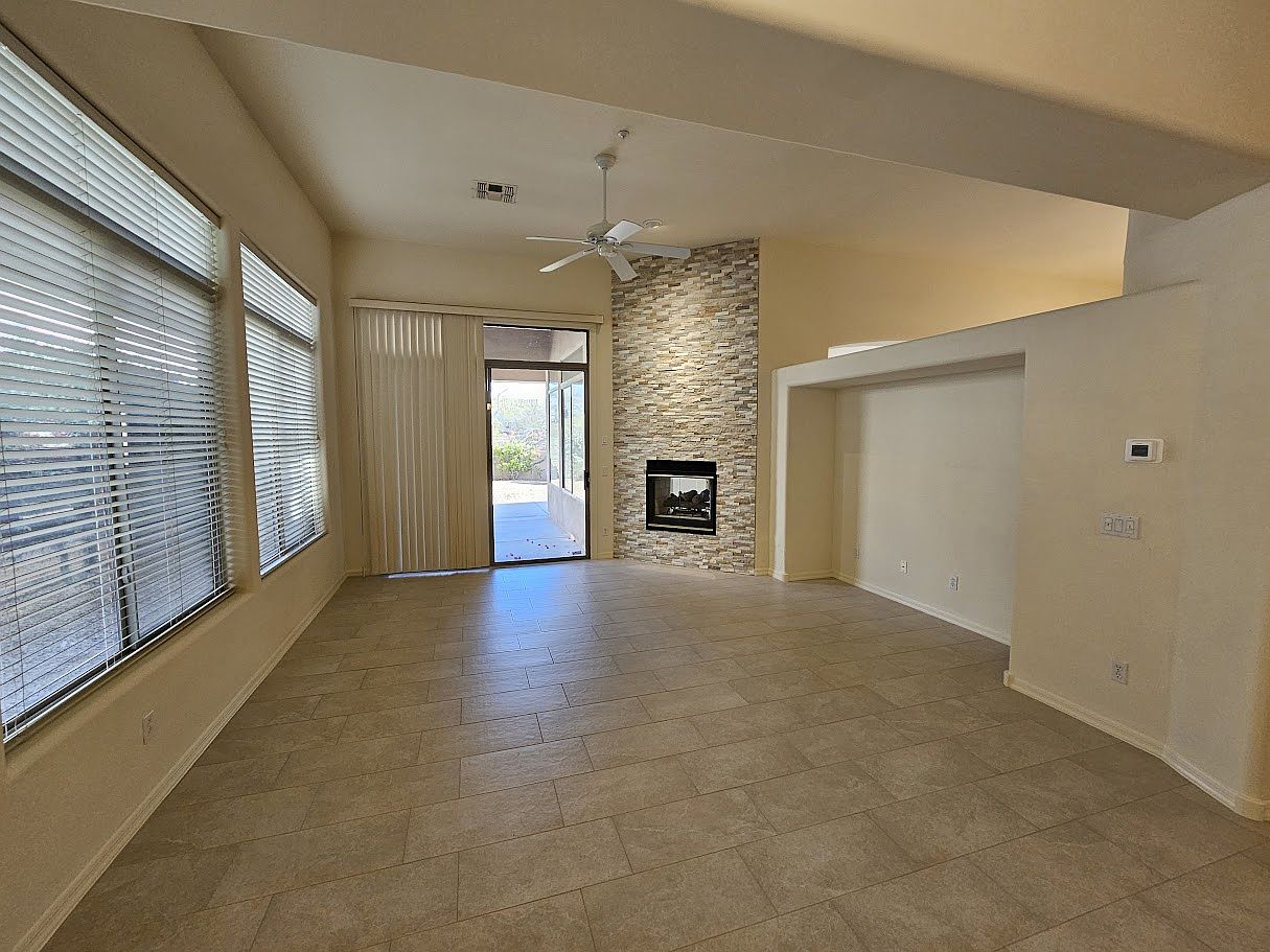 8443 E Windrunner Dr photo 4
