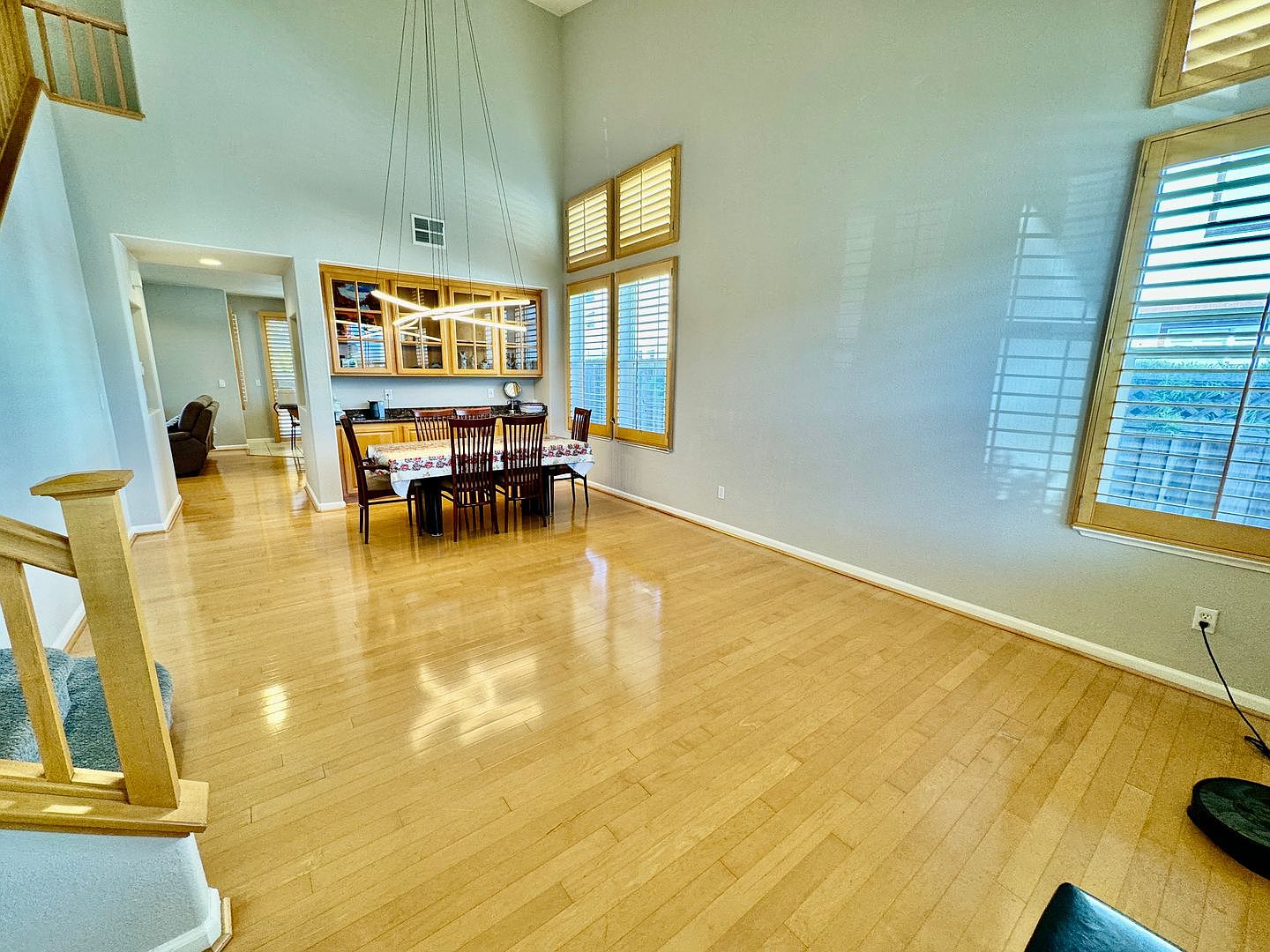 5BR/3BA Other on Amberwood Cir · South San Francisco photo 5