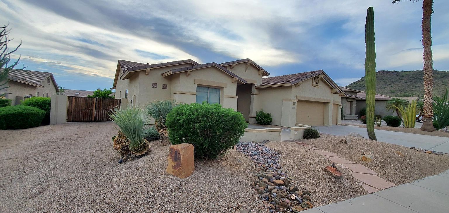 26024 N Fernbush Dr photo 2