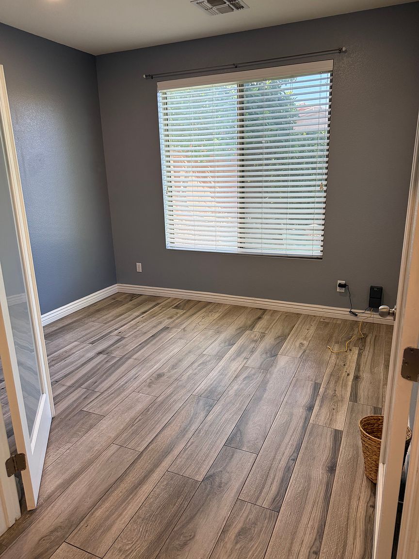 9237 W Irma Ln Peoria, AZ 85382 photo 3