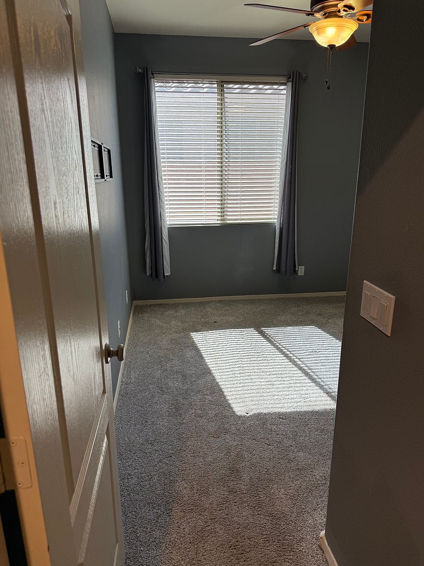 9237 W Irma Ln Peoria, AZ 85382 photo 5