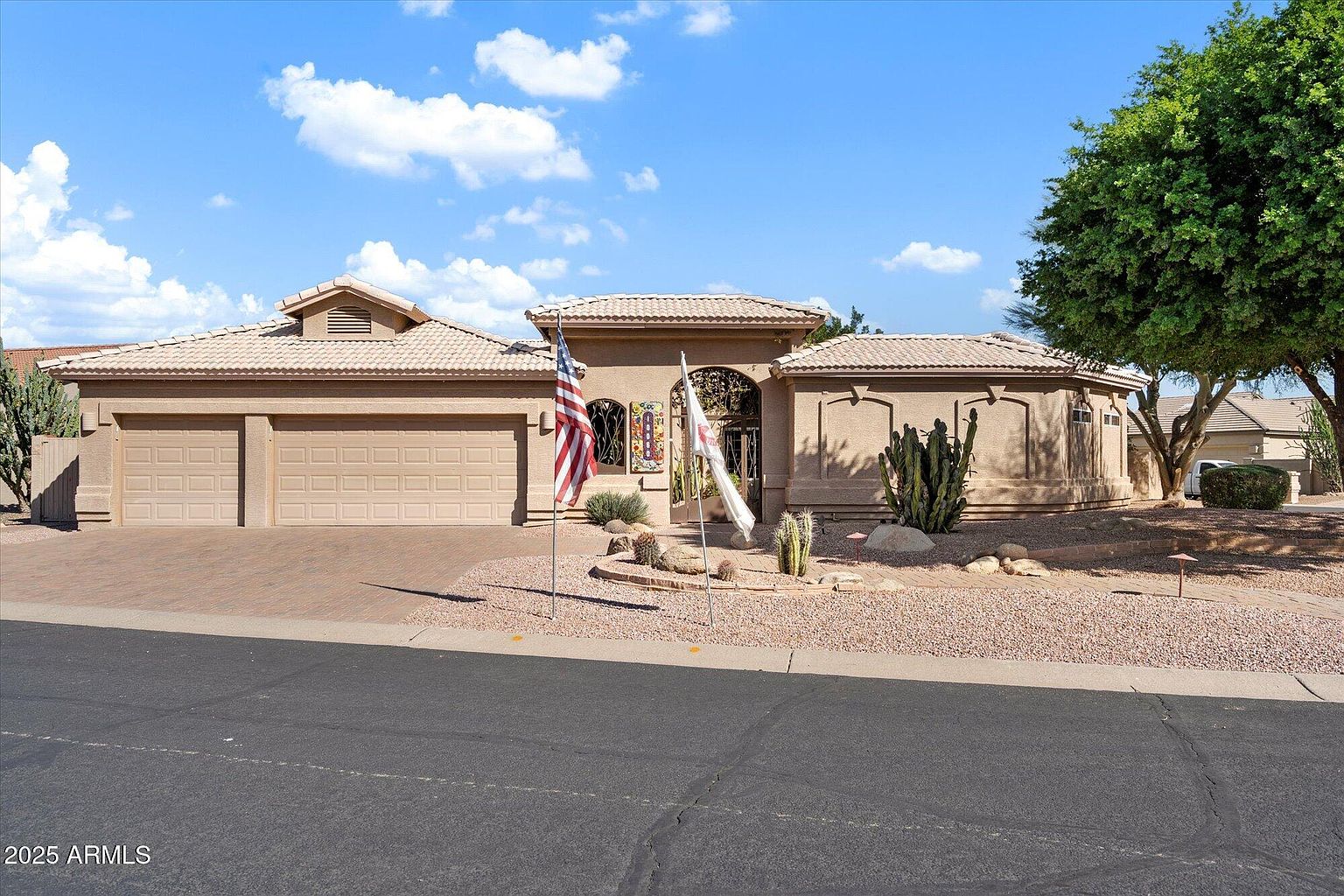 10060 E Emerald Dr Sun Lakes, AZ 85248 photo 3