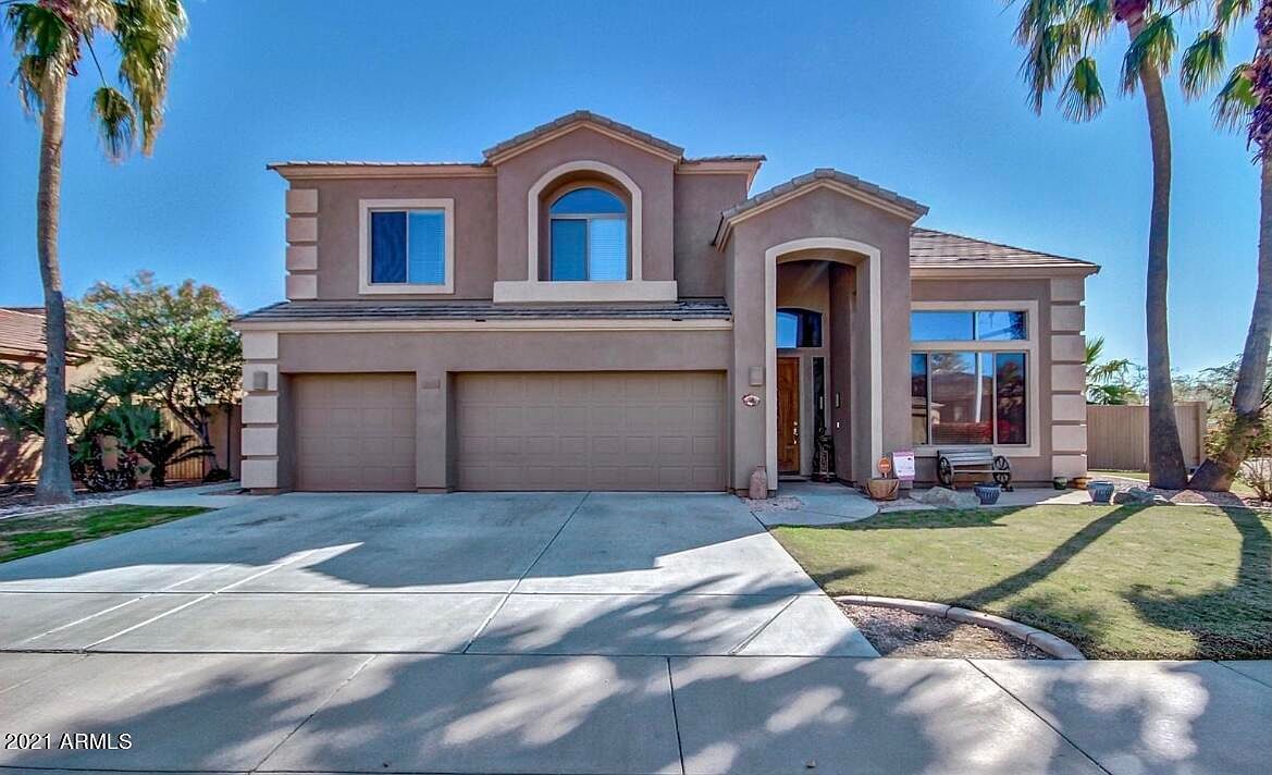 2021 E Desert Inn Dr
