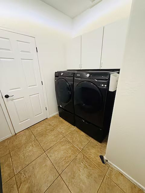 139 E Benrich Dr photo 5