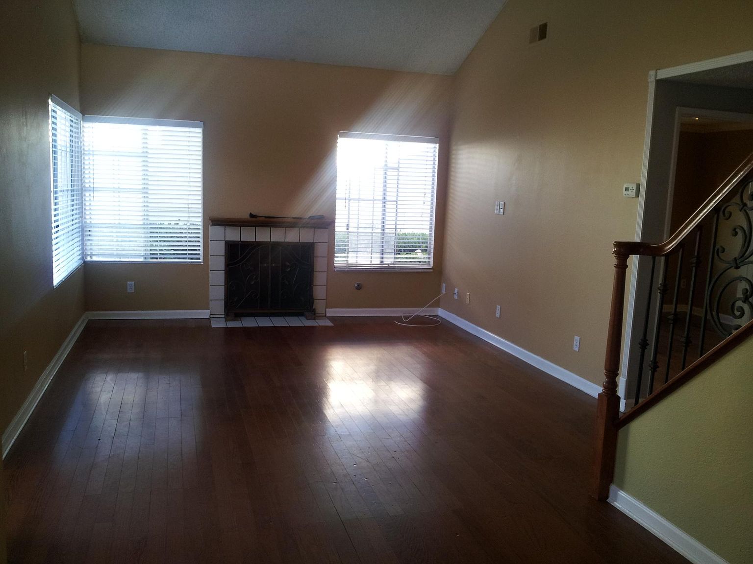 324 Riverview Way photo 4