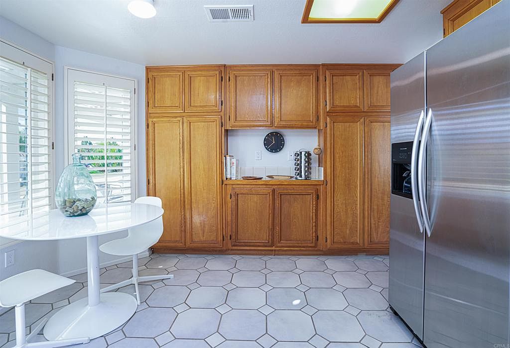 4717 Majorca Way photo 3