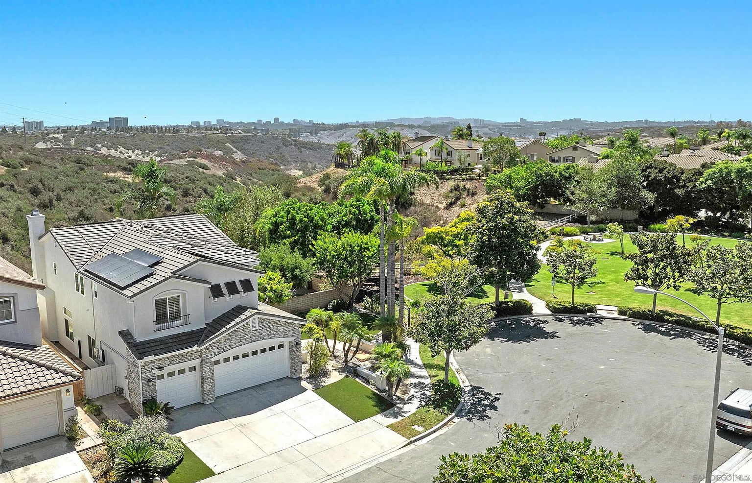 10698 Briarlake Woods Dr