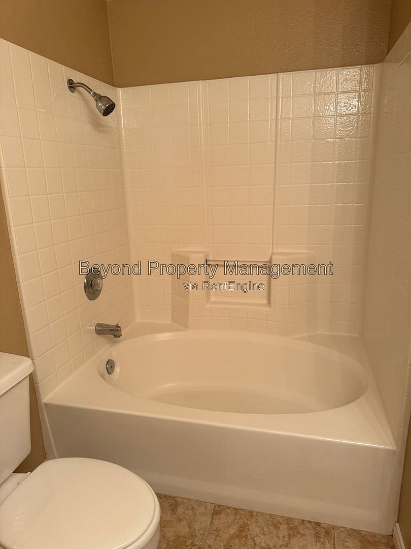 11355 Affinity Ct photo 5