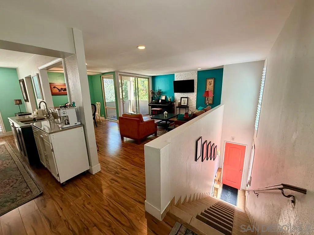 4853 Collwood Blvd photo 5