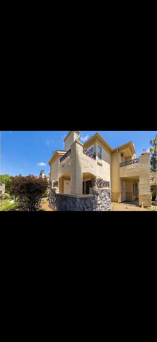 2031 Lakeridge Cir photo 2