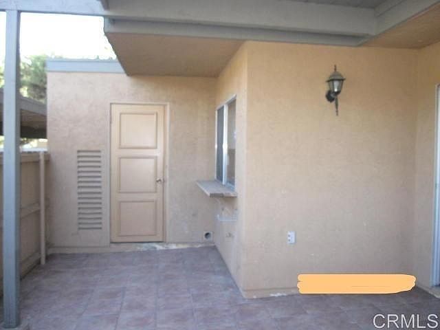 300 Rancho Dr photo 5