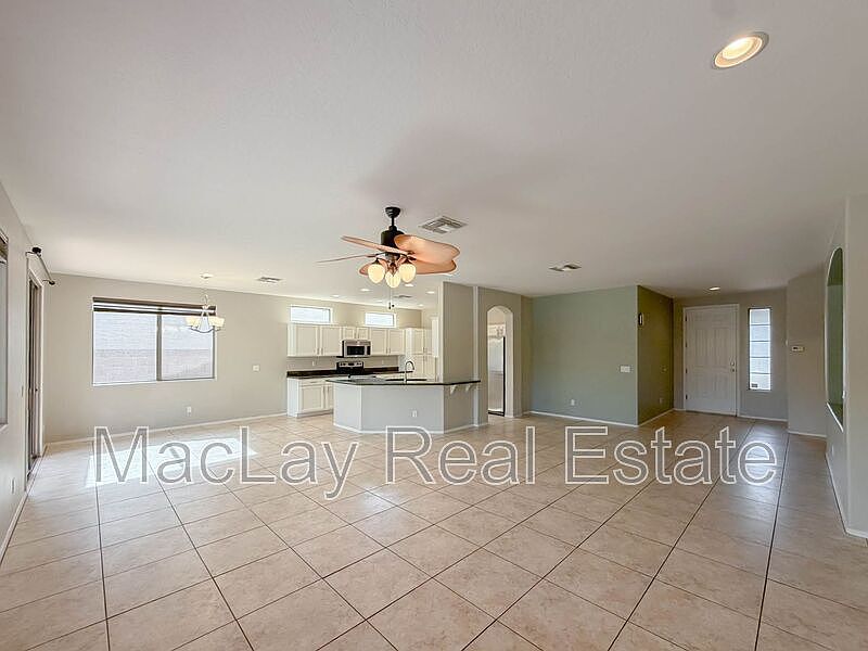 203 W Cedar Dr Chandler, AZ 85248 photo 5