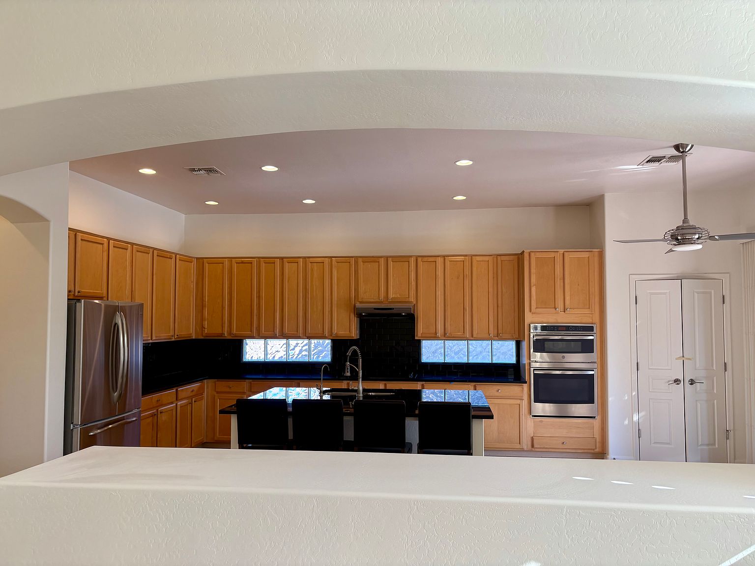 1233 E Kramer Cir photo 3