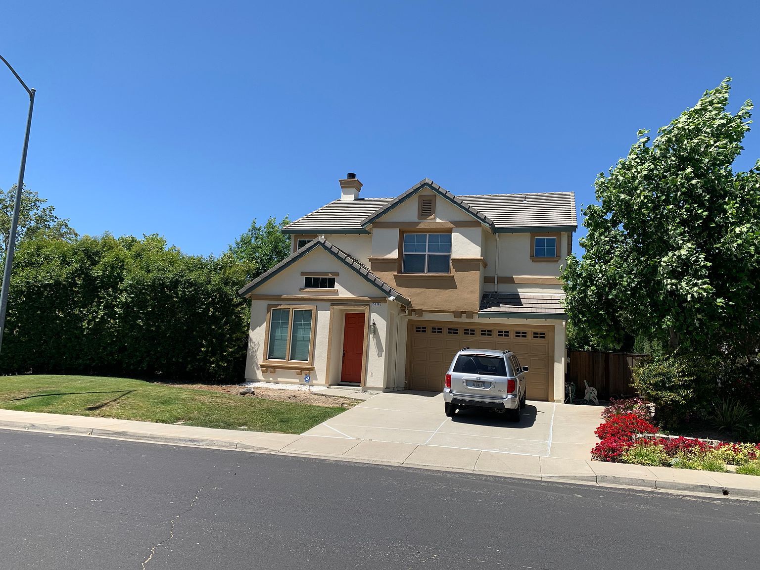 4BR/3BA Single Family House on Woodrose Way · Livermore