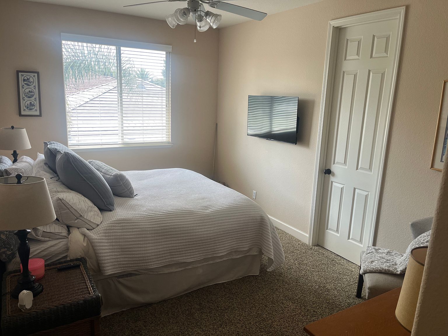 223 Merano Way photo 2