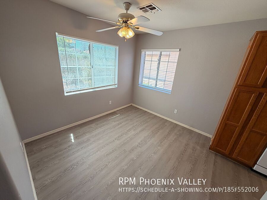 12556 W Charter Oak Rd photo 5