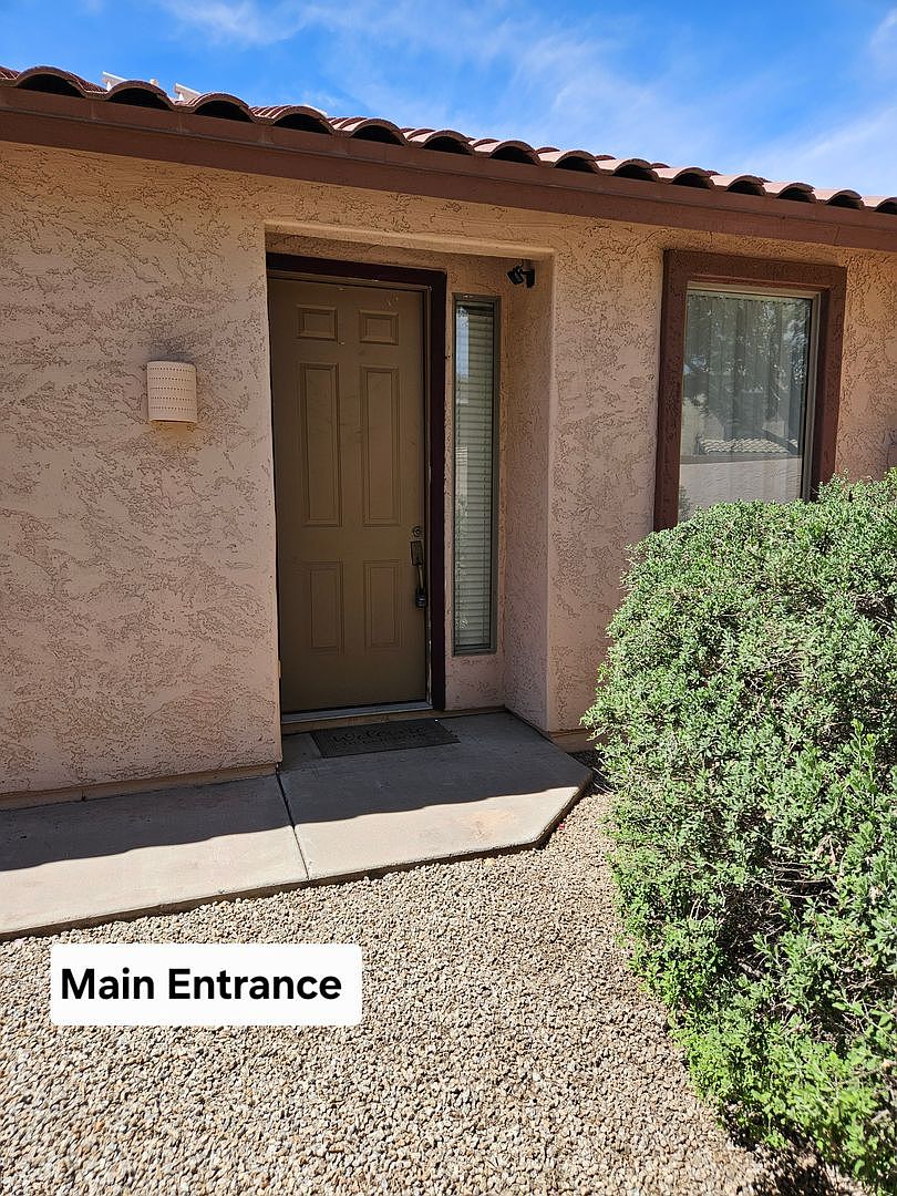 890 E Kyle Ct Gilbert, AZ 85296 photo 3