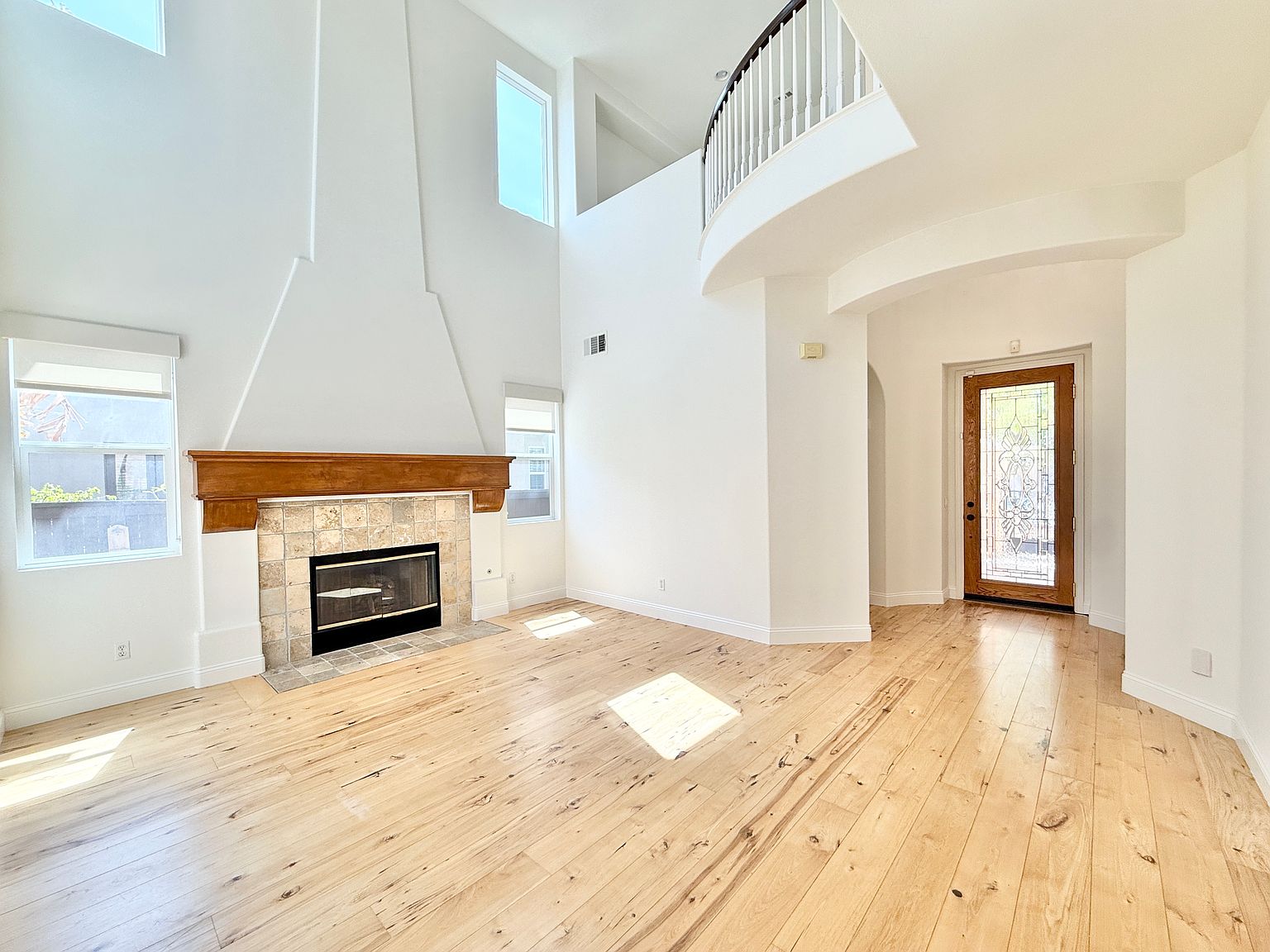 13835 Kerry Ln photo 4