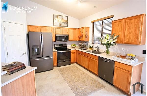 6261 S Mesa Vista Dr photo 5