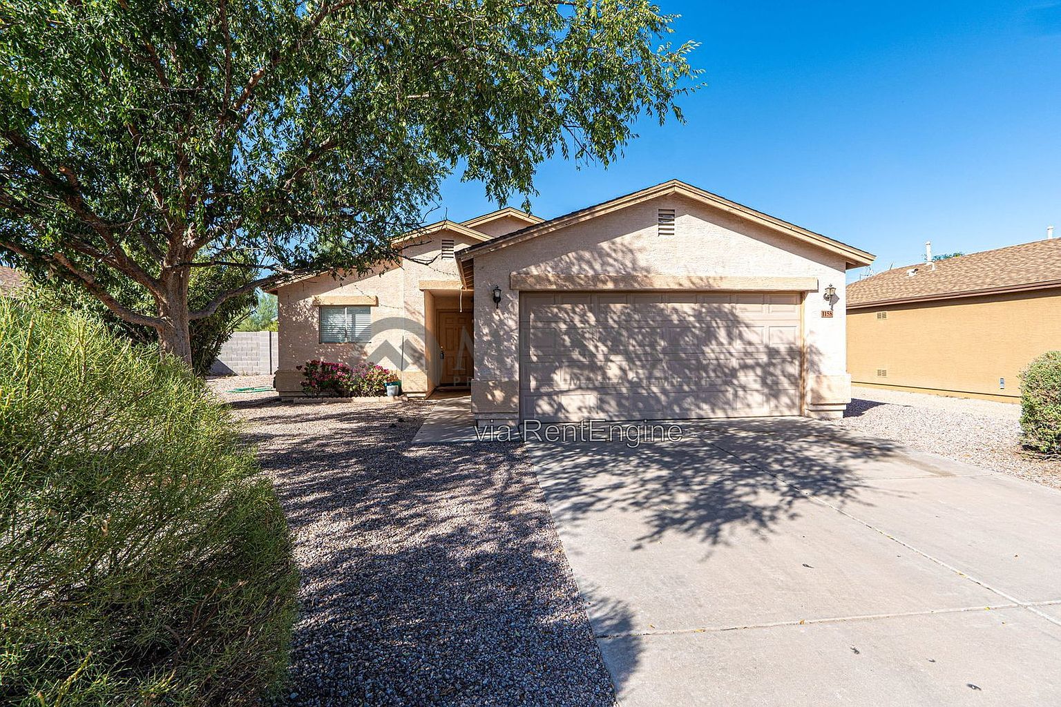 1158 E Silversmith Trail San Tan Valley, AZ 85143 photo 2
