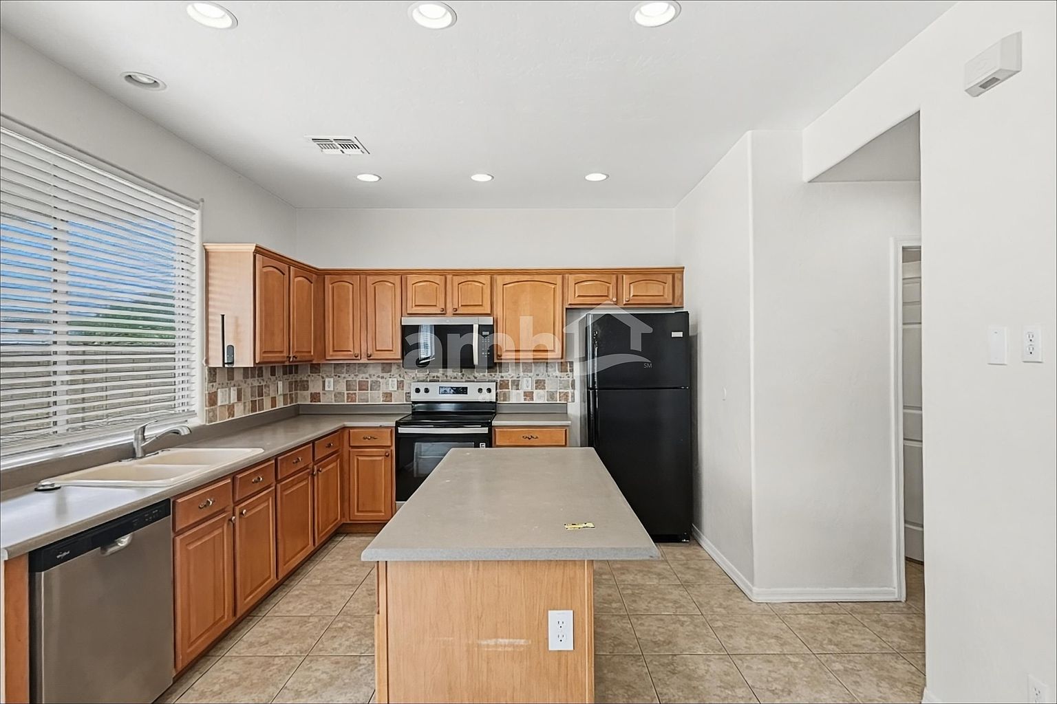 14493 W Weldon Ave Goodyear, AZ 85395 photo 3