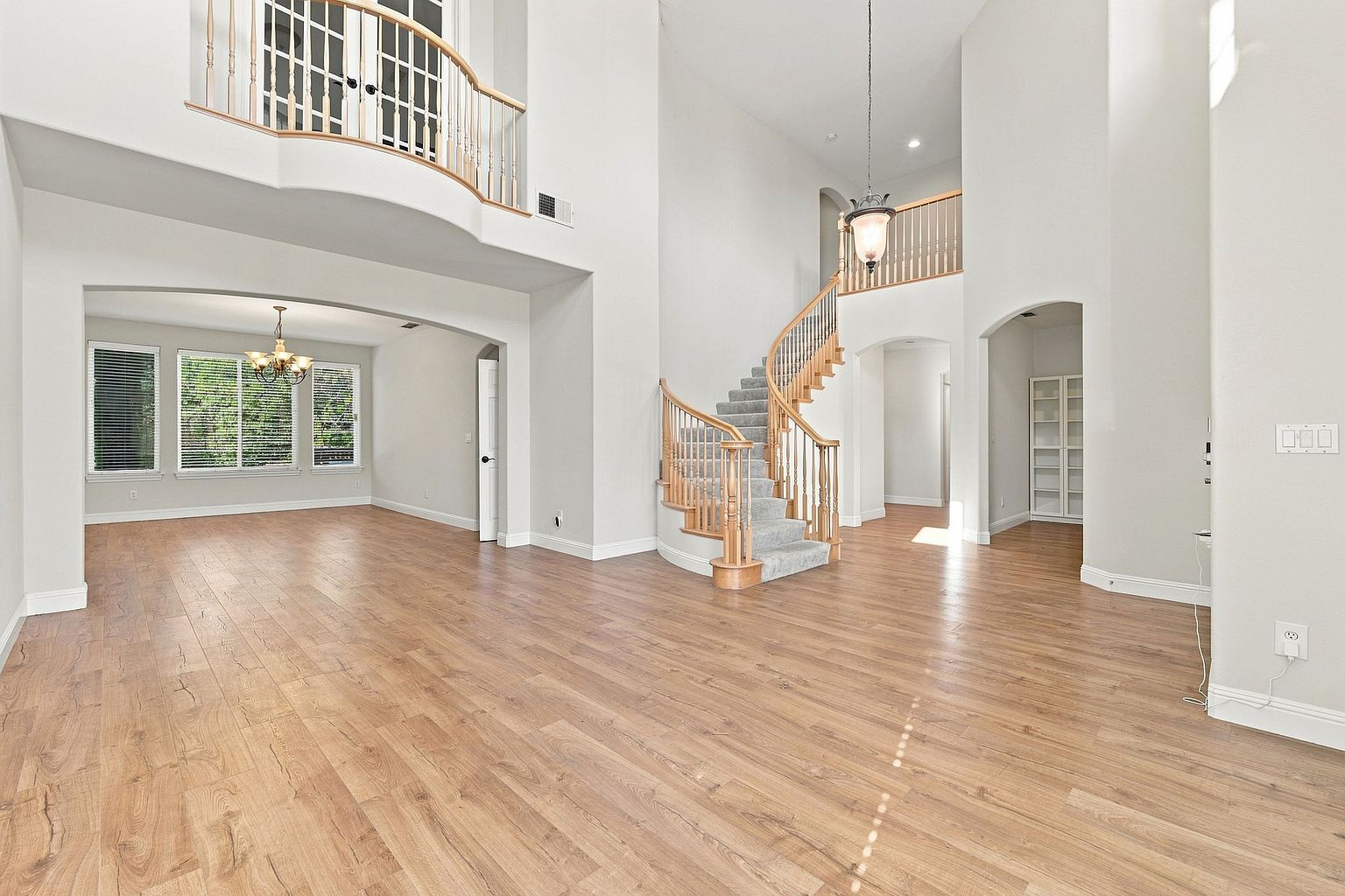4212 Feldspar Ct photo 3
