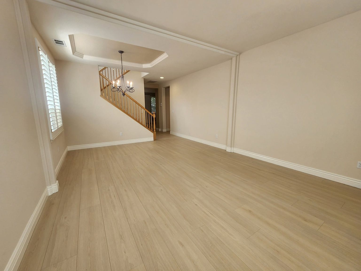 204 Abigail Cir photo 2