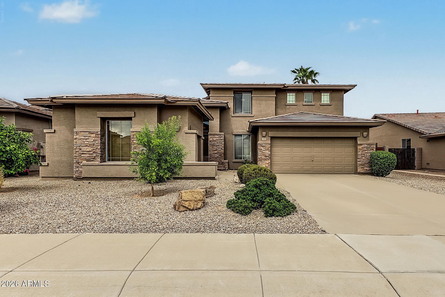 3120 E Runaway Bay Pl photo 2