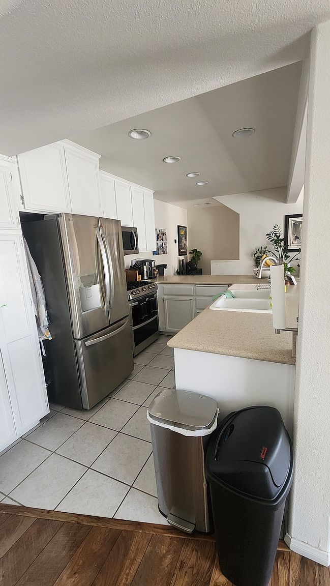 1761 Hornblend St photo 5