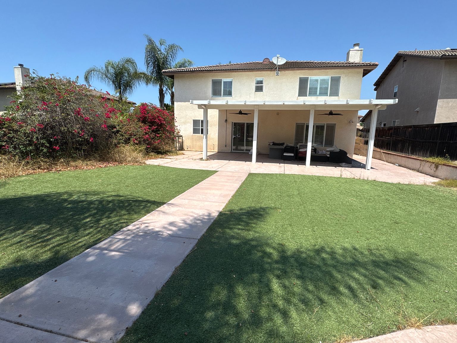 1202 Dawson Dr photo 2