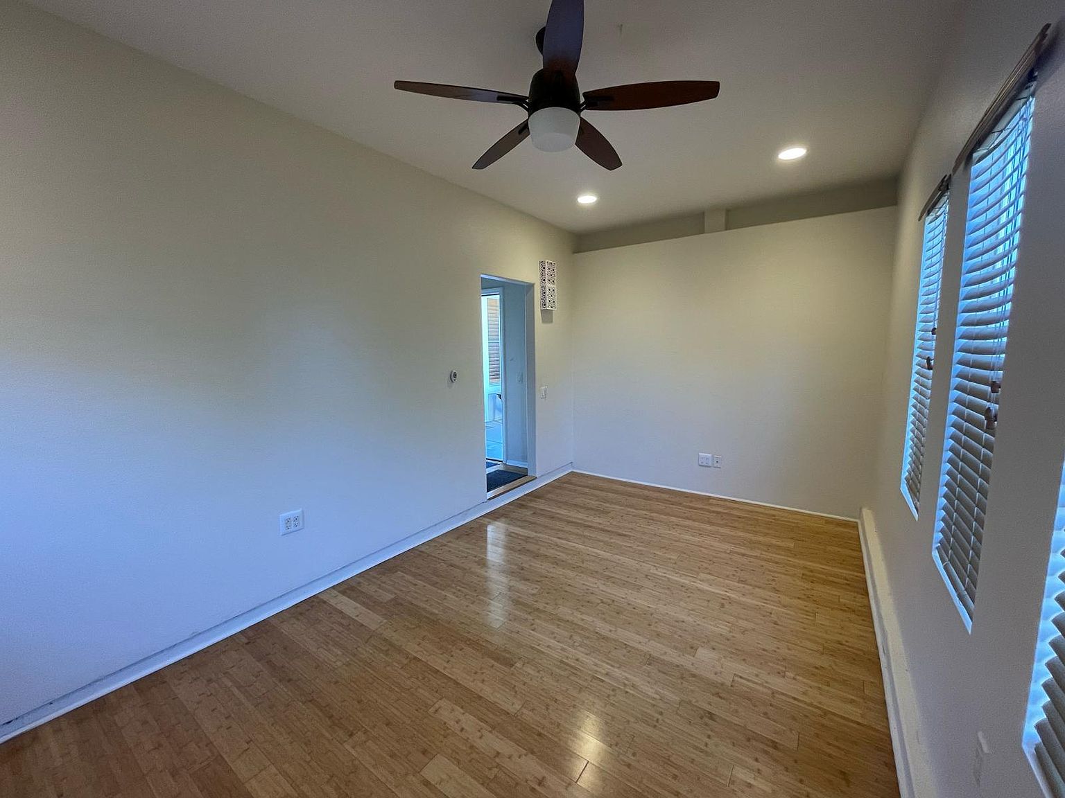 1863 Almagro Ln photo 5