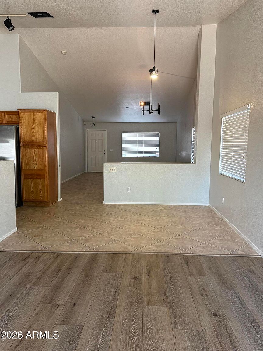 10453 W Granada Rd photo 4