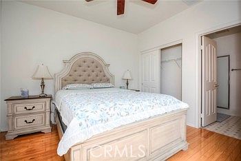 45256 Chateau Ct photo 2