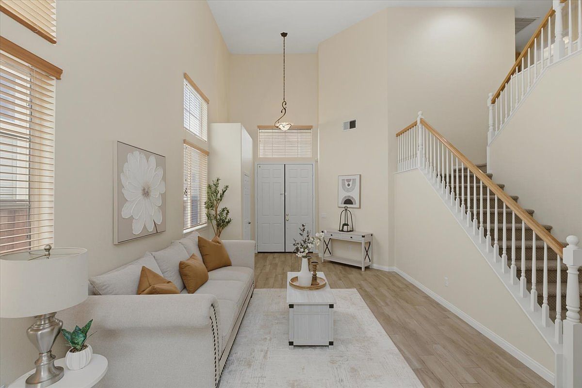 39264 Memory Dr photo 5