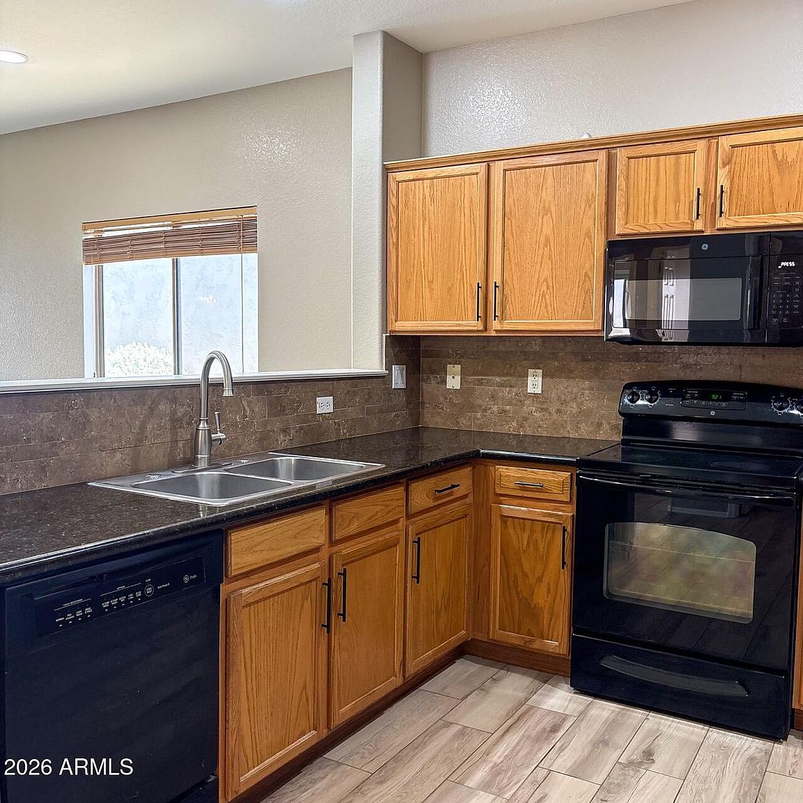 30239 N BOBCAT Way photo 5