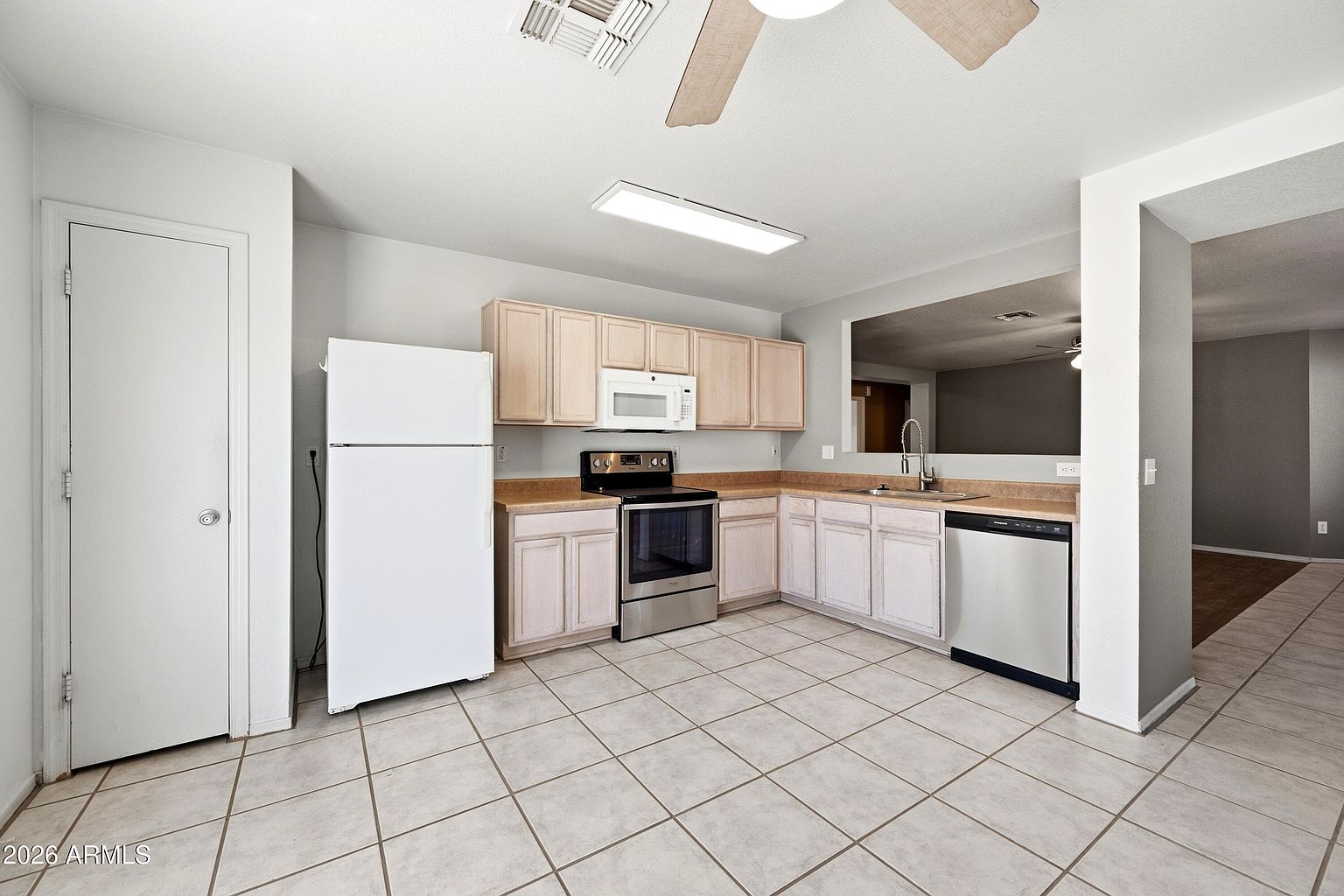 3057 W Lucia Dr photo 5